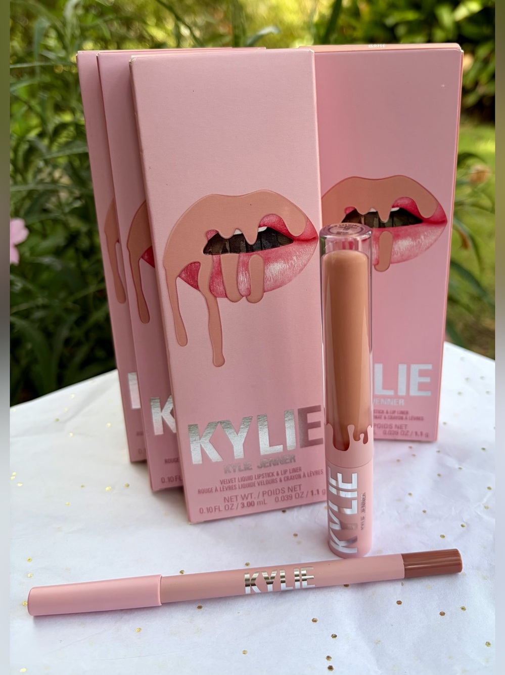 NIB KYLIE Nude Liquid Lipstick & Lip Liner Set - Soft Beige